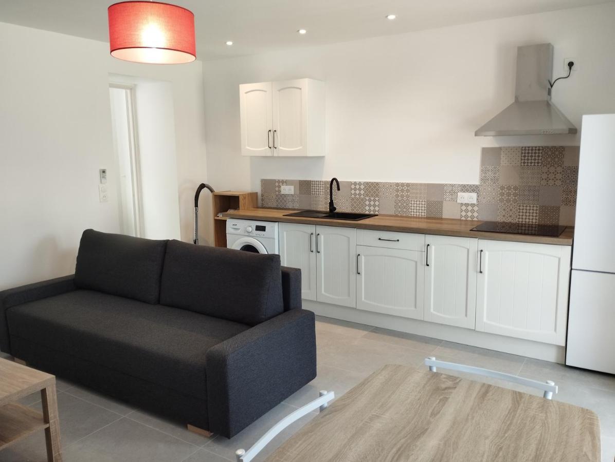 Appartement Meuble Et Tout Confort, Au Milieu De La Campagne Saint-Paul-Trois-Châteaux Exterior foto
